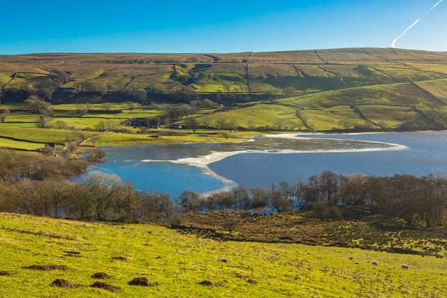 Starting at Hawes, an 11 mile circular walk will take you to the summit of Wether Fell, which overlooks Bainbridge and Raydale in the Dales, as well as the glistening shores of Lake Semerwater.