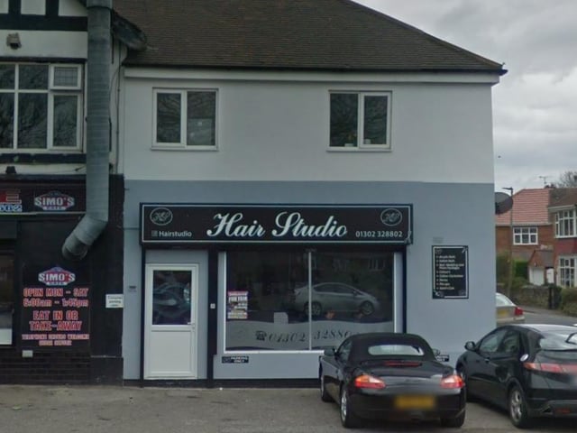 Given 4.8 by 21 reviews. One review said: "Love the atmosphere and love my appointments - lots of laughs."