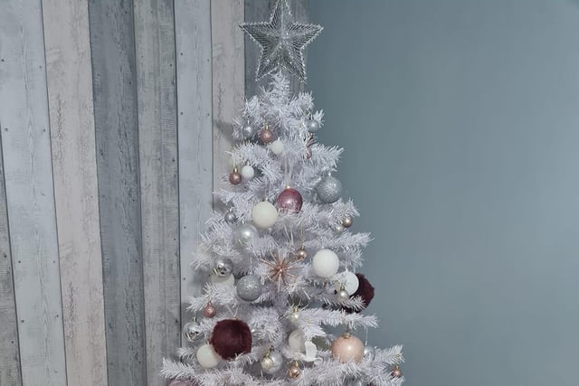 Cheryl Parkin shared this lovely image of her white tree adorned with tinsel and pink and white baubles