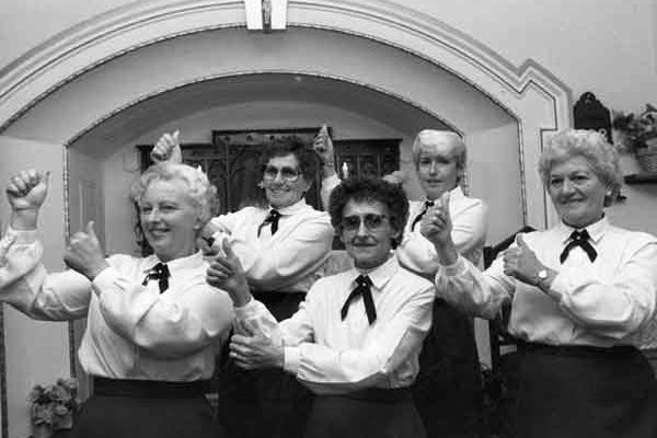 Sheffield Deaf Club Choir, 1987 (S37729)