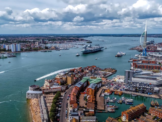HMS Queen Elizabeth leaving port