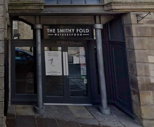 The Smithy Fold JD Wetherspoon pub in Glossop, in the picturesque Peak District, has scored 4.2 based on 1.6K reviews.