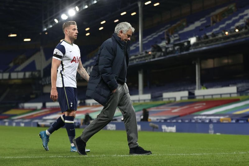 Tottenham defender Toby Alderweireld is a dream signing for Club Brugge this summer but is delaying a decision on his future. (Voetbal 24)

 (Photo by Clive Brunskill/Getty Images)