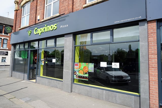 Caprinos is a successful pizza delivery/ takeaway chain with a rapid popularity growth across the country.