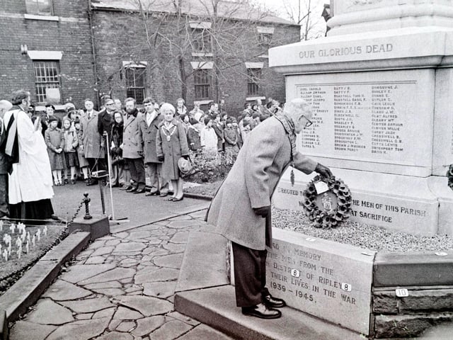 Ripley Remembrance Day wreath laying, November 1980