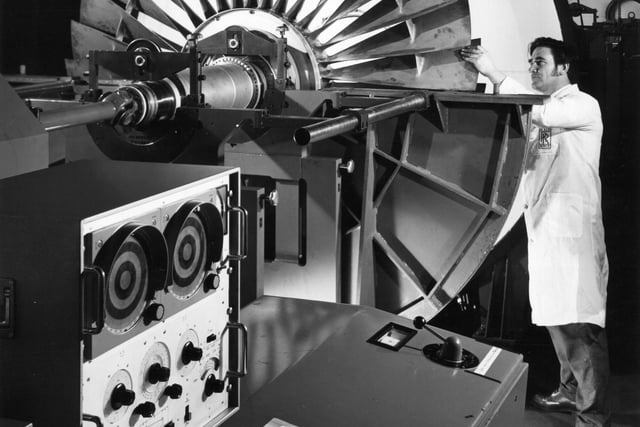 A production-built, Rolls Royce RB 211 three-shaft turbofan power unit at the Derby factory's Aero Division as used in Lockheed L-1011 TriStars. The fan module is pictured balanced on a Schenck HL50 machine which is unusually large and measures 'unbalance' forces rather than displacement. Pictured taken on January 7, 1971. (Photo by Fox Photos/Getty Images)