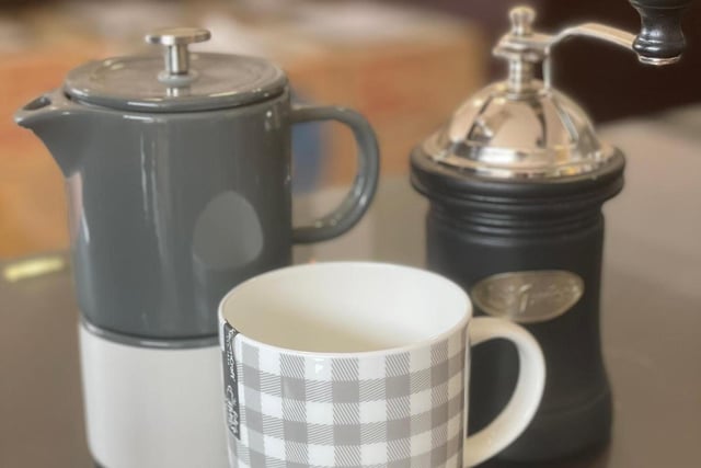 For all the hot drink lovers, Northern Tea Merchants not only has a wide range of premium tea and coffee to choose from, but great gifts too. 
Teapot and mug - £26.40, Coffee Grinder – £26.09
Website: https://www.northern-tea.com. Contact: 01246 232 600