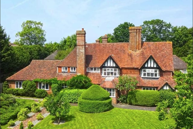 This 16th century Tudor mansion is a rarity on the market. It was originally built for the local ironmaster in 1599. The property features a restaurant and garden room, as well as detached owner’s and staff accommodation.
