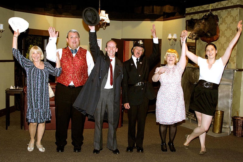 Pat Miatt, Drew Davies, Phillip Hadley, Ron Woodward, Lynette Shakespeare, Holly Templeton in Eckington City Players' production of The Perfect Murder in 2009.