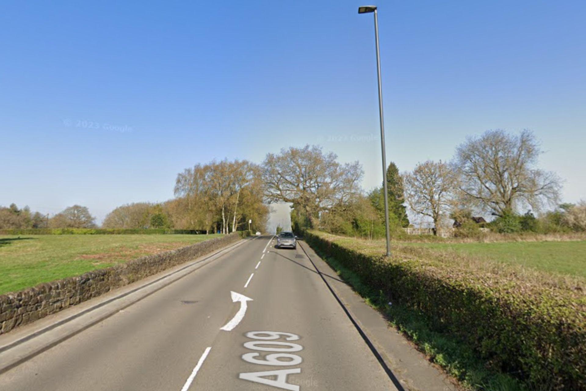 Drivers warned of delays as busy Derbyshire road closed in both ways ...