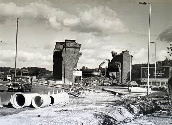 Demolition work on Horns Bridge, Chesterfield, 1984
