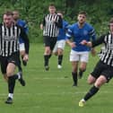 Clowne Wanderers beat Butchers Arms [blue] 5-2 in a 1st v 2nd clash in Division One.