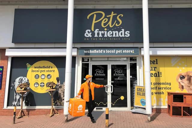 Specialist petcare retailer Pets & Friends has teamed up with the UK’s biggest delivery network Just Eat, enabling millions of customers to order petcare products for same day delivery.