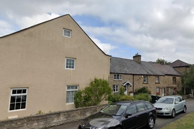Homes in Calver sold for a median price of £375,000 in 2021.