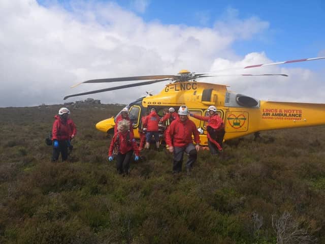 Edale Mountain Rescue Team was called by Derbyshire Police to attend to reports of a ‘sizable fall’ by a young walker from Mothercap Rock above Surprise View. Due to the potentially serious nature of the call, air ambulance teams were immediately dispatched.
