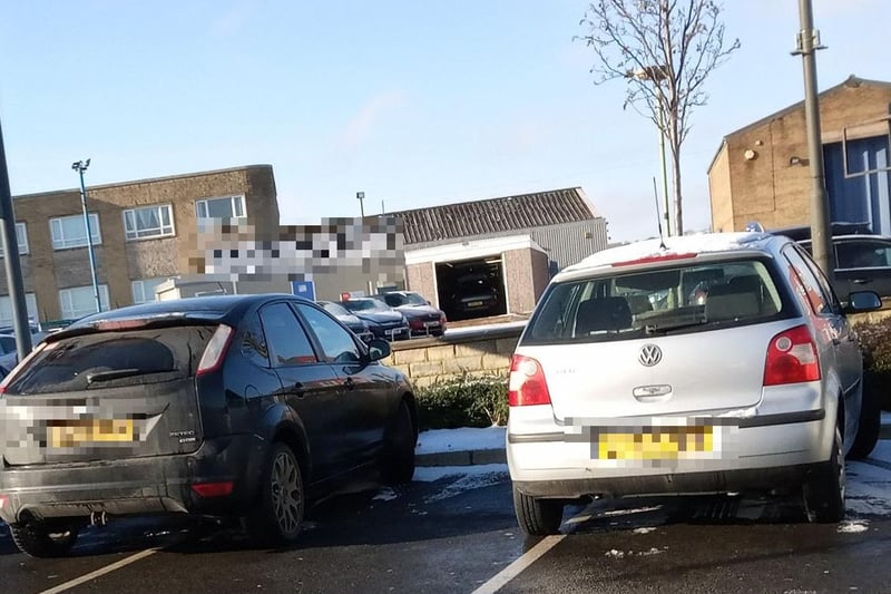 Picture taken from the Parking Like A Pratt / Driving Like A Dummy In Chesterfield Facebook group, with permission from its admin.