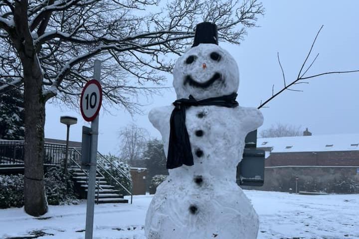 Lina Liea submitted this photo of the 'biggest snowman in chesterfield ⛄️☃️'