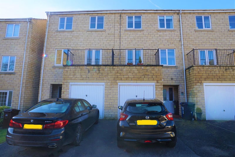 This three-bed townhouse has an asking price of £255,000. (https://www.zoopla.co.uk/for-sale/details/57659827)