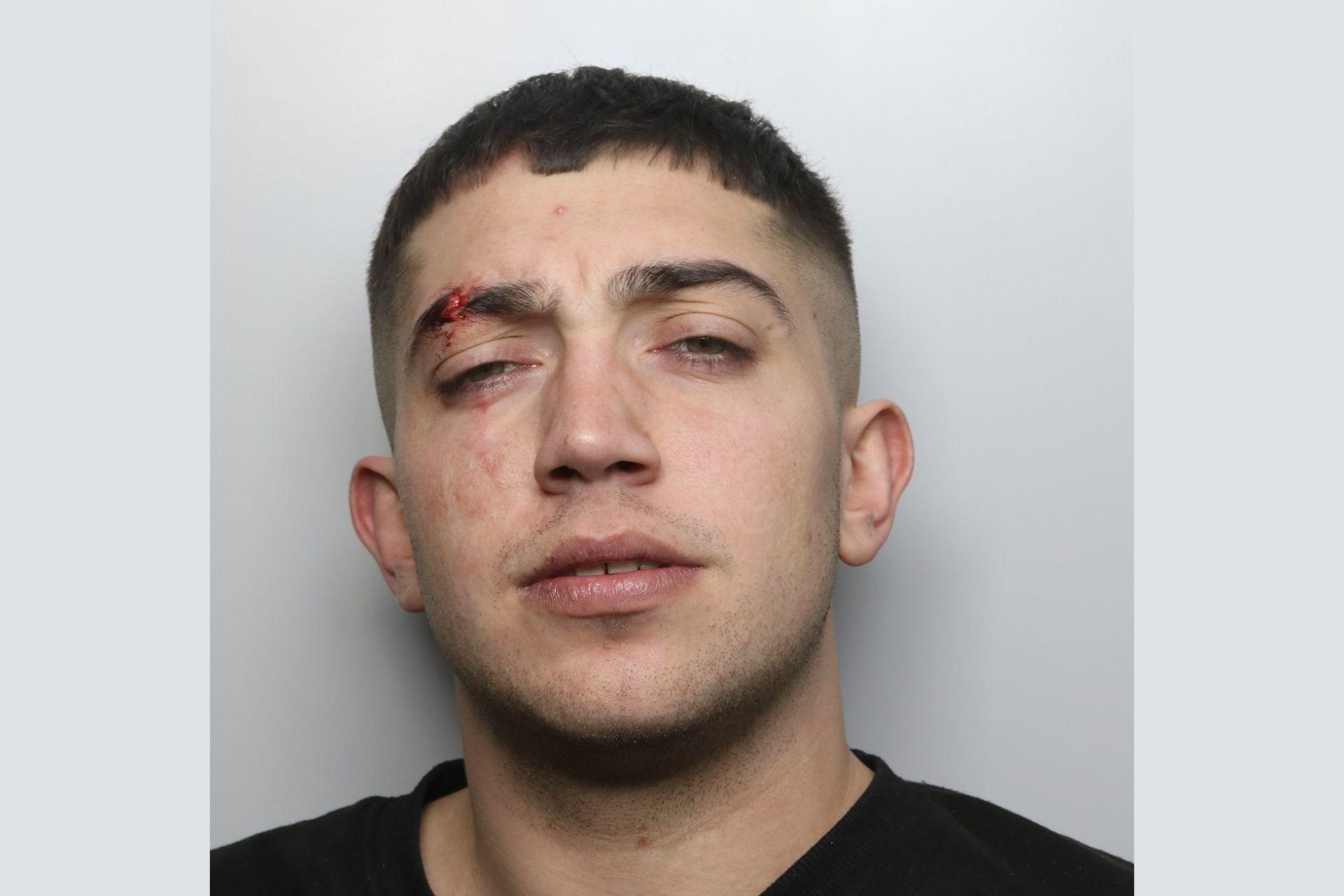 Derbyshire police appeal for help to find wanted man