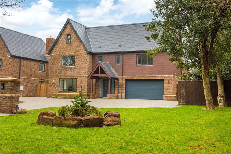 A brand new six bedroom three storey detached house with a landscaped garden surrounded by woodland in the centre of Wavendon Village. The property has 3,736 square feet of high specification accommodation, featuring a central oak and glass staircase and an open plan kitchen and dining room.