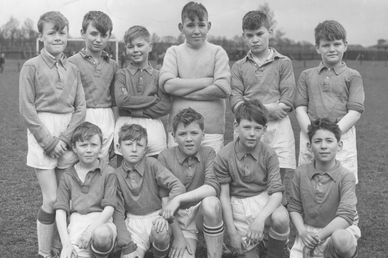 Back to 1962 for this view of Lynnfield School's football team. Have you spotted someone you know?