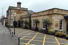 Plans to make alterations to listed building The Hunloke Arms, at Wingerworth, have been withdrawn.