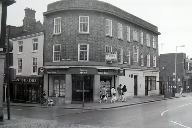 Rose Hill and the corner of Knifesmithgate in 1991.