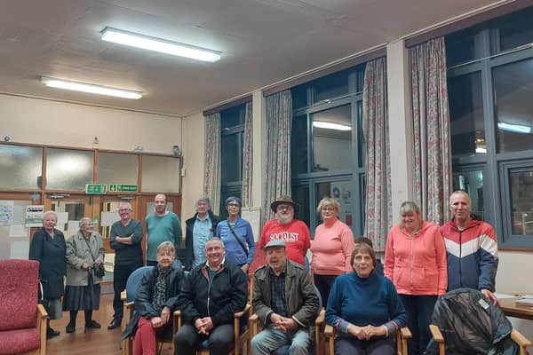 The meeting which was hosted at Chesterfield Community Centre at Tontine Road on Tuesday, October 3, saw about 20 local residents, National Pensioners Converntion members, a councilor and an MP representative come together to discuss issues with the bus services.
