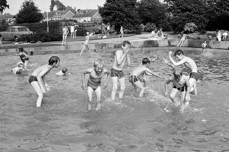 Do you remember cooling off at Mansfield's Racecourse pool in the early 70s?
