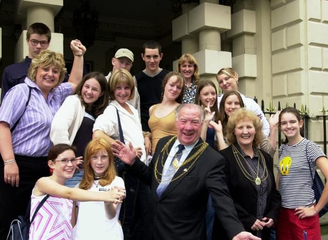 On August 27, 2002, a Rhythm festival was kicked off at the Mansion House.