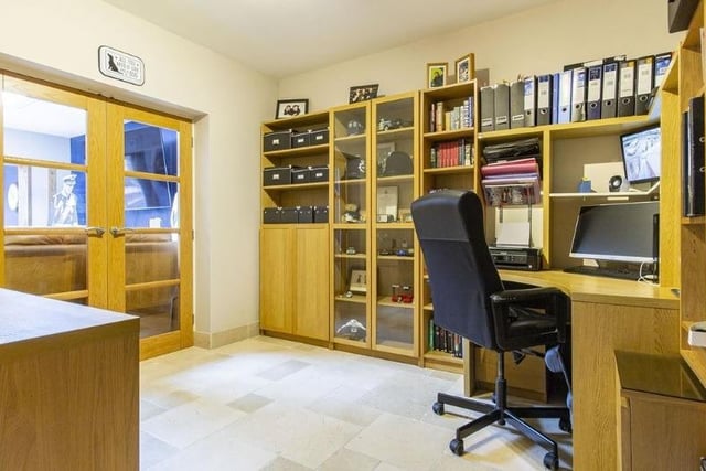 A good sized space for home working or studying, this room is handy for refreshment breaks as it has access to the kitchen through French doors.