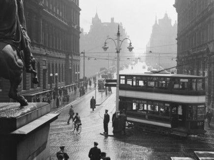 Born in 1895, de Poll is regarded as one of the most important press photographers ever to emerge from the Low Countries. As an international photo reporter, he travelled the globe and had his work distributed extensively by the Associated Press.