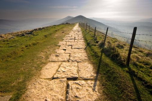 Mam Tor is another beautiful landmark to visit in the Peak District.This trail is popular amongst adventure enthusiasts visiting the area due to the incredible scenery on offer.