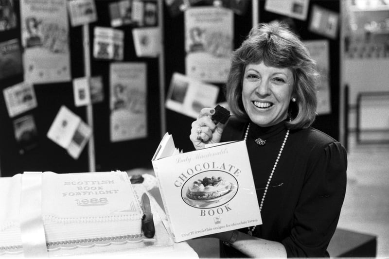 Lady Macdonald with her Choclate Book opens Scottish Book Fortnight at the Royal Museum of Scotland in Chambers Street Edinburgh, October 1988.