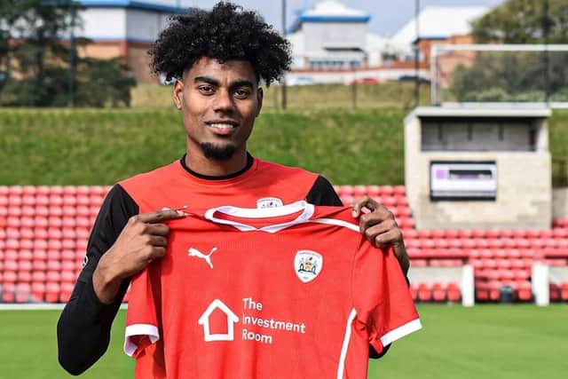 Corey Addai has joined the Spireites on loan from Barnsley on a 28-day loan.
