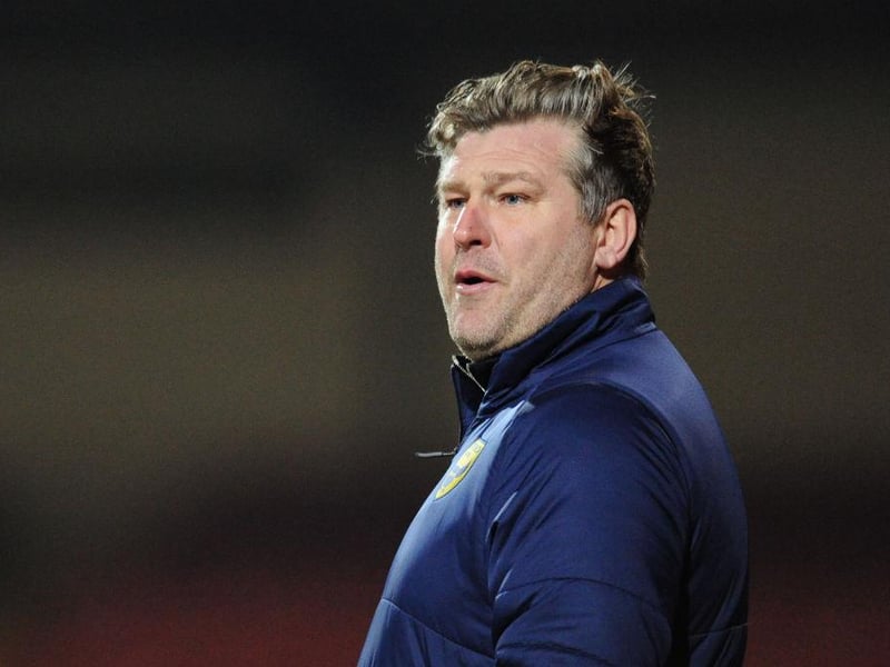 Sheffield United have shortlisted Oxford United manager Karl Robinson as a potential successor to Chris Wilder, however former Fulham and Watford boss Slavisa Jokanovic remains their number one target. (The Sun)