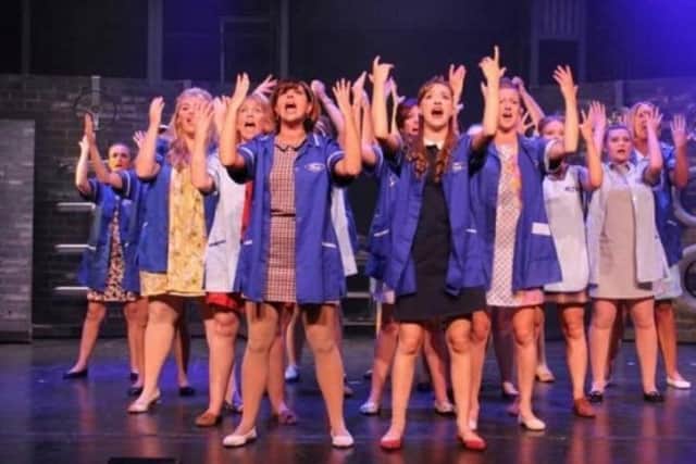 Footloose was performed at Alfreton Grange Arts College, formerly Mortimer Wilson School and now known as David Nieper Academy, in 2015.