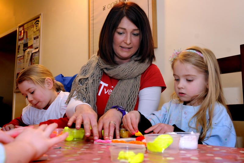 ARTventurers owner Fiona Simpson was pictured working with youngsters at Cafe Bar One, Harton Village, in 2013. ARTventurers encourages children to enjoy art.