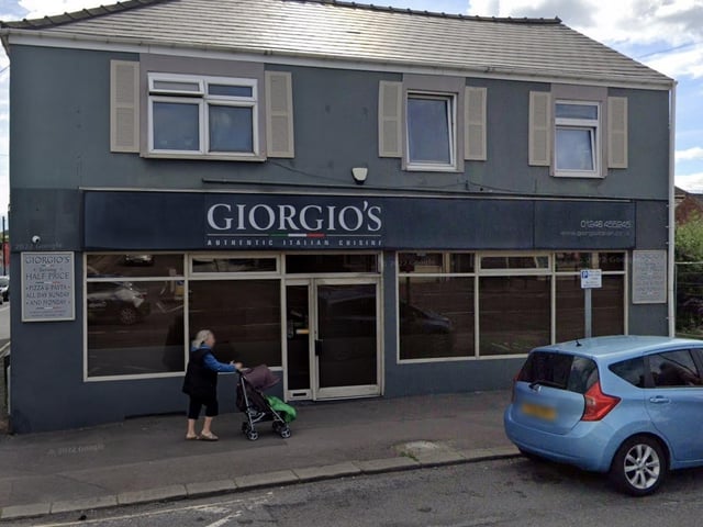 Giorgio’s has a 4.5/5 rating based on 567 Google reviews - with one customer describing it as the “best Italian in Chesterfield.”