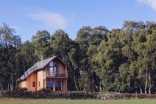 These five star, self-catering eco lodges are tailor-made for two adults to bask in a relaxing break in the heart of the Highlands, in a rural woodland setting that is wonderfully picturesque. Book: https://bit.ly/3itLTPz