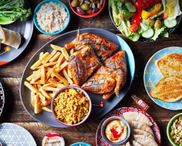 Take a break and enjoy food prepared by the best when it comes to serving flame-grilled chicken in spicy chilli sauce.