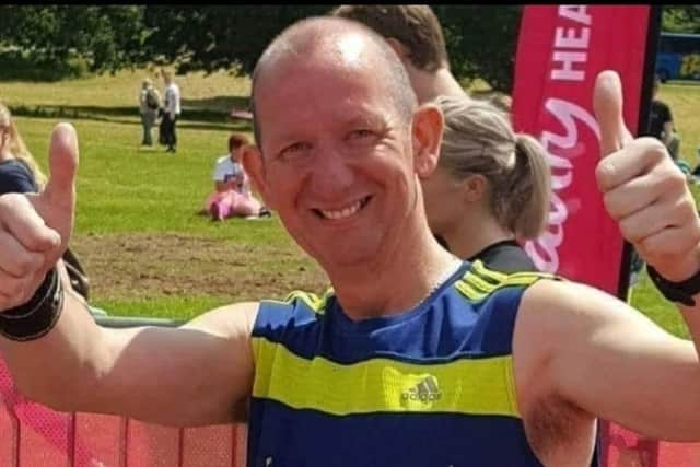 David Hudson of Wingerworth will run the Redbrik Foundation Chesterfield 10K to raise money for Ashgate Hospice in memory of his parents.