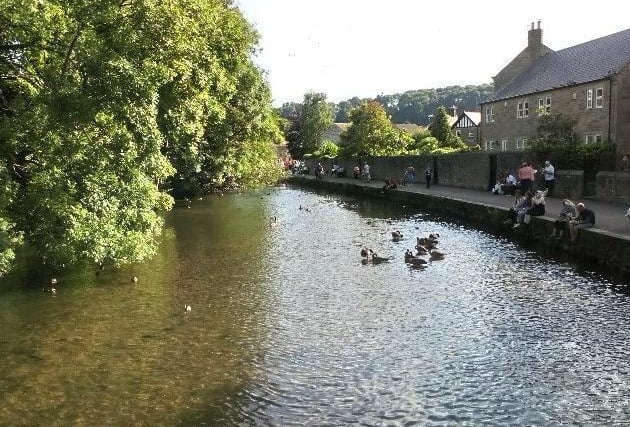 What could be better on a lovely spring day than walking along the side of the River Wye and watching the ducks? Round off your family's outing with fish and chips from a nearby takeaway.