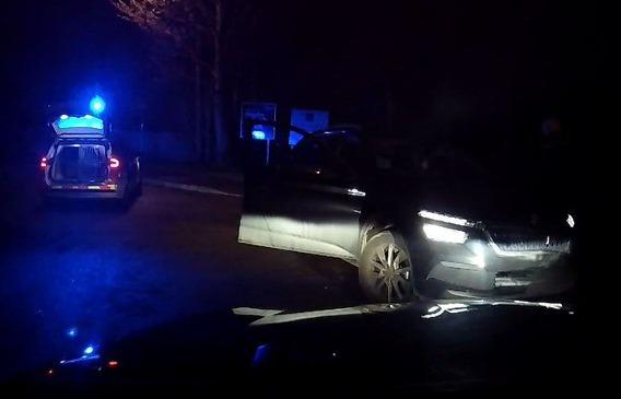 The vehicle was spotted travelling erratically in Ilkeston.After a short pursuit the occupants took to their feet through Shipley Park. However the driver was arrested.