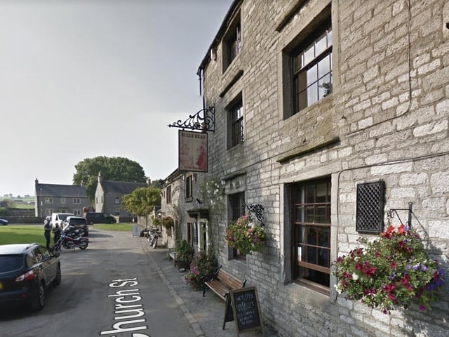 The Bulls Head has a 4.6/5 rating based on 1,100 Google reviews. It was described as a “beautiful, traditional and friendly pub in the heart of the Peak District”, where “well-behaved dogs are welcome.”