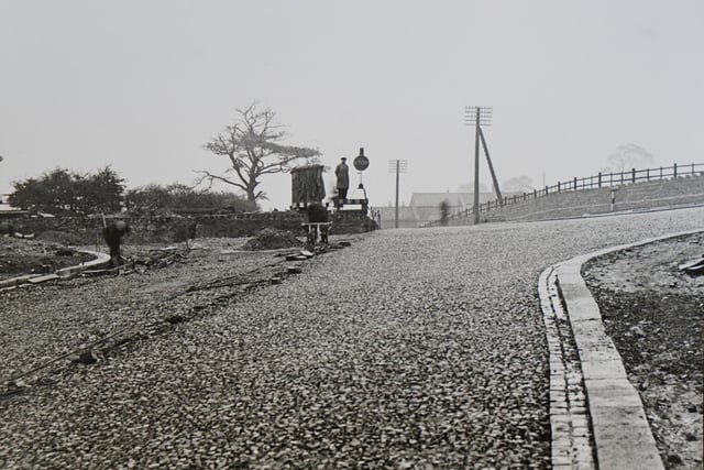 Widening work at the junction of Brimington Road and Lockoford Lane in Chesterfield in the 1930s