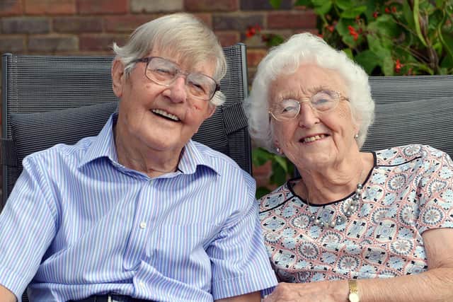 Chesterfield couple Joyce and Geoff Orton celebrate their 70th wedding anniversary.