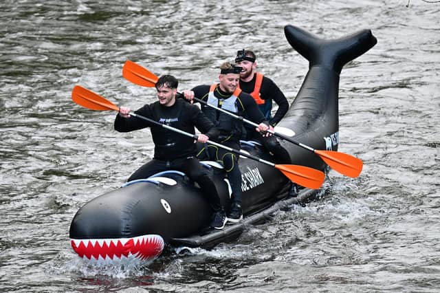 Malik Raft Photos show rafters braving the Boxing Day waters as annual Matlock ...