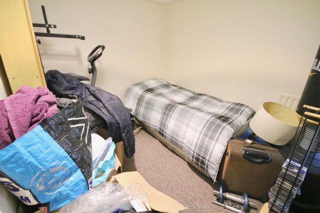 This is inside the other bedroom in the flat.