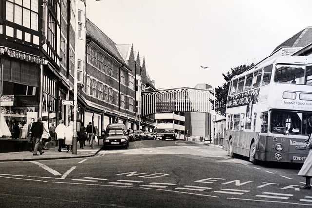 Elder Way in Chesterfield, looking north from Knifesmithgate 1992. The picture shows the famous 'glass bridge' over the road as well as the original multi-storey car park off the Donut roundabout